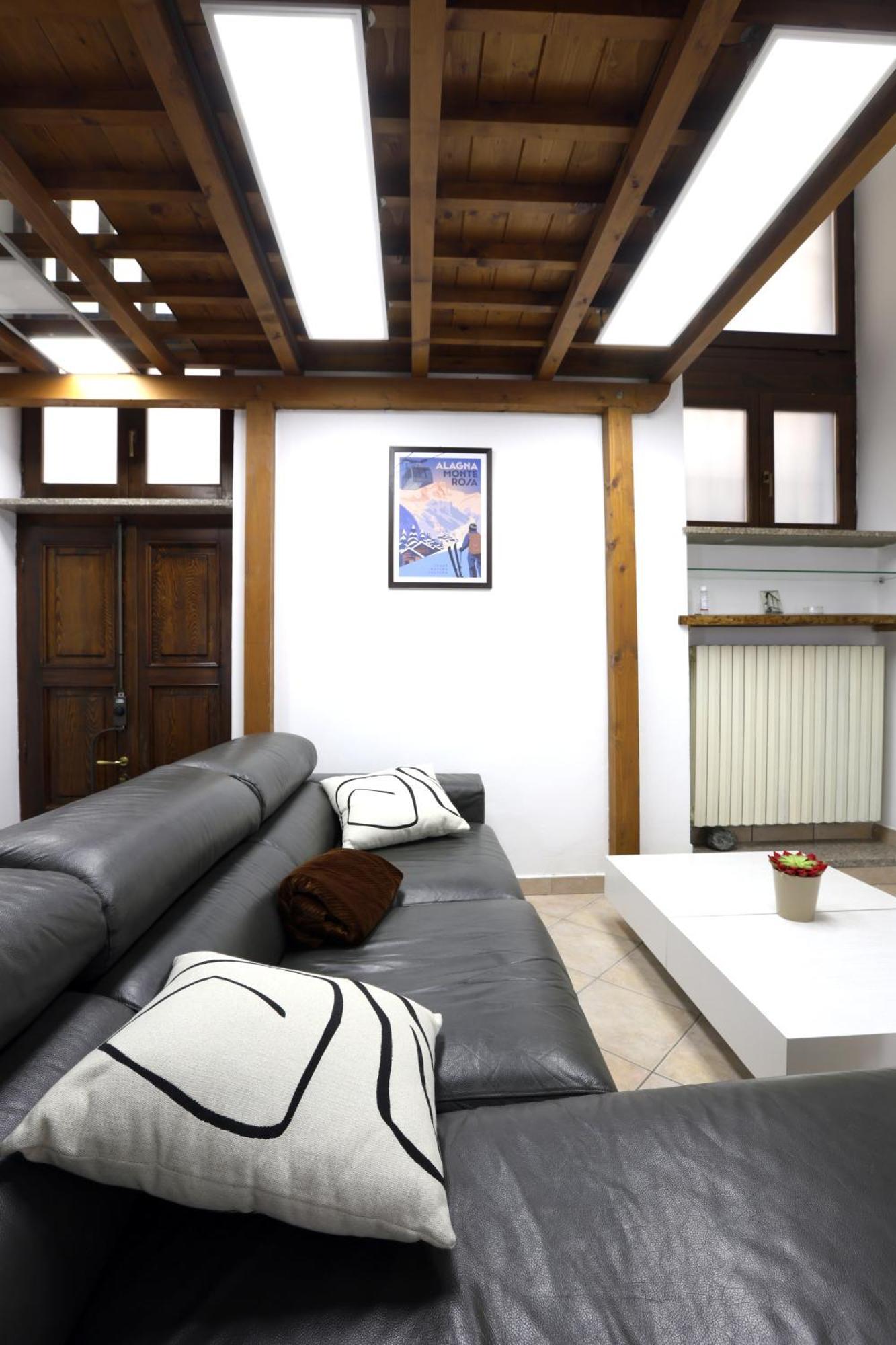 Loft Piazza Cavour Vercelli Exterior photo