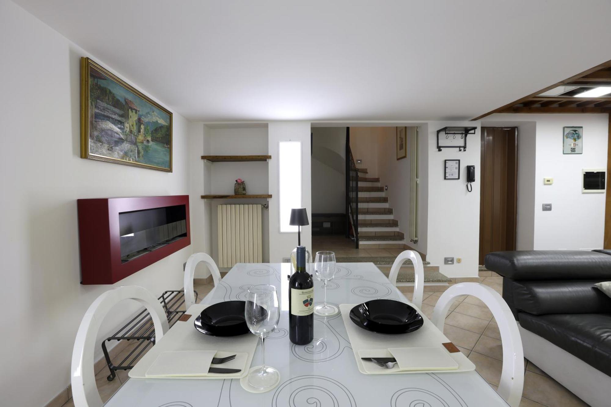 Loft Piazza Cavour Vercelli Exterior photo