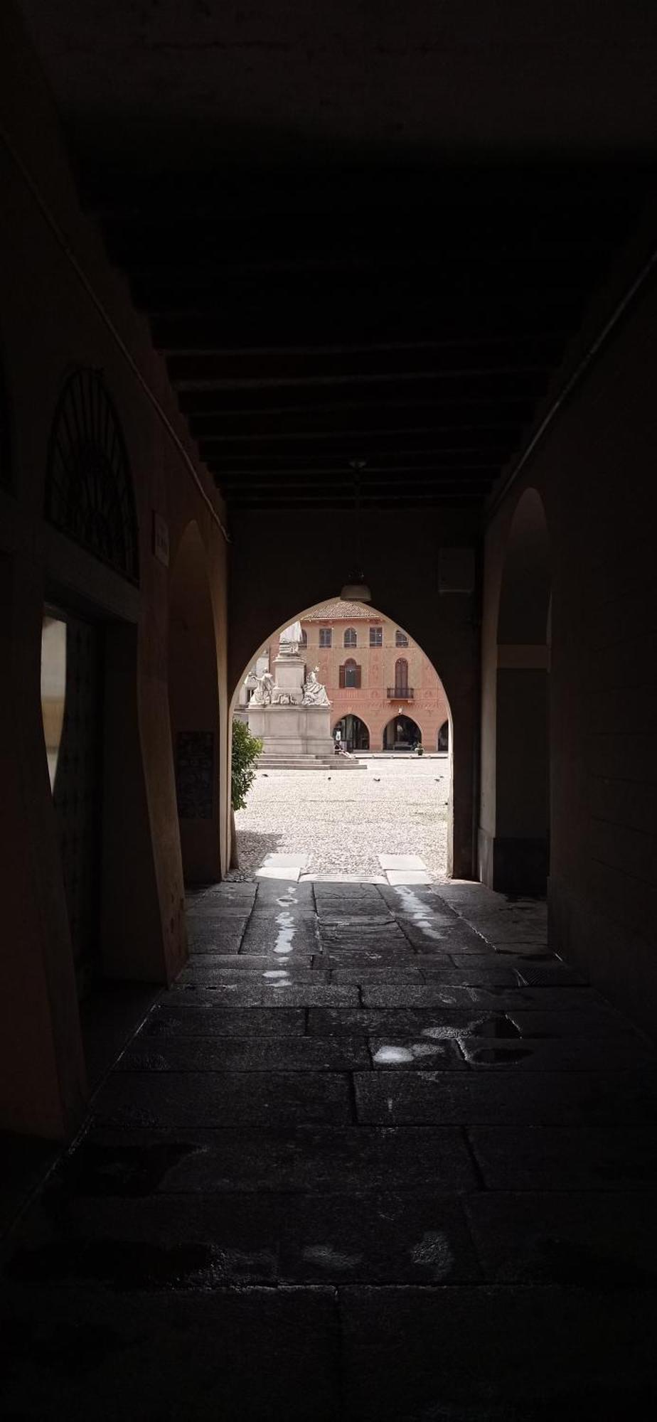 Loft Piazza Cavour Vercelli Exterior photo